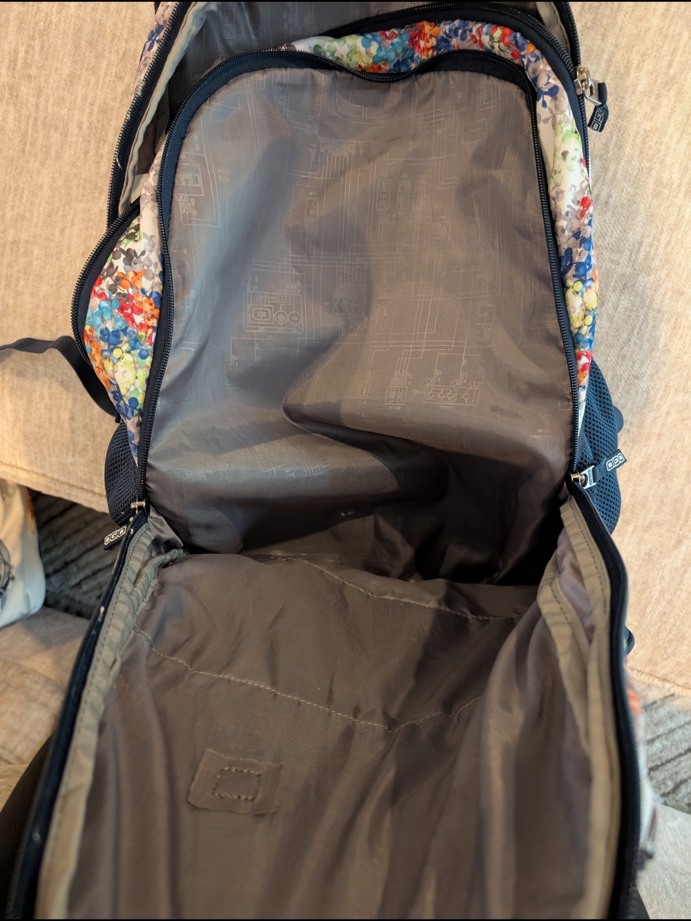 OGIO Multicolor Backpack - Picture 4 of 8